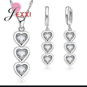 NWT Stamped 925 Necklace & Earrings Set W Clear Austrian Crystal Dangling Hearts